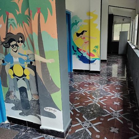 Goanvibes Hostel Анджуна Екстериор снимка
