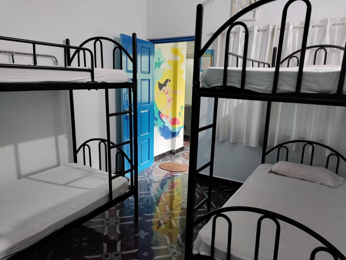 Goanvibes Hostel Анджуна Екстериор снимка